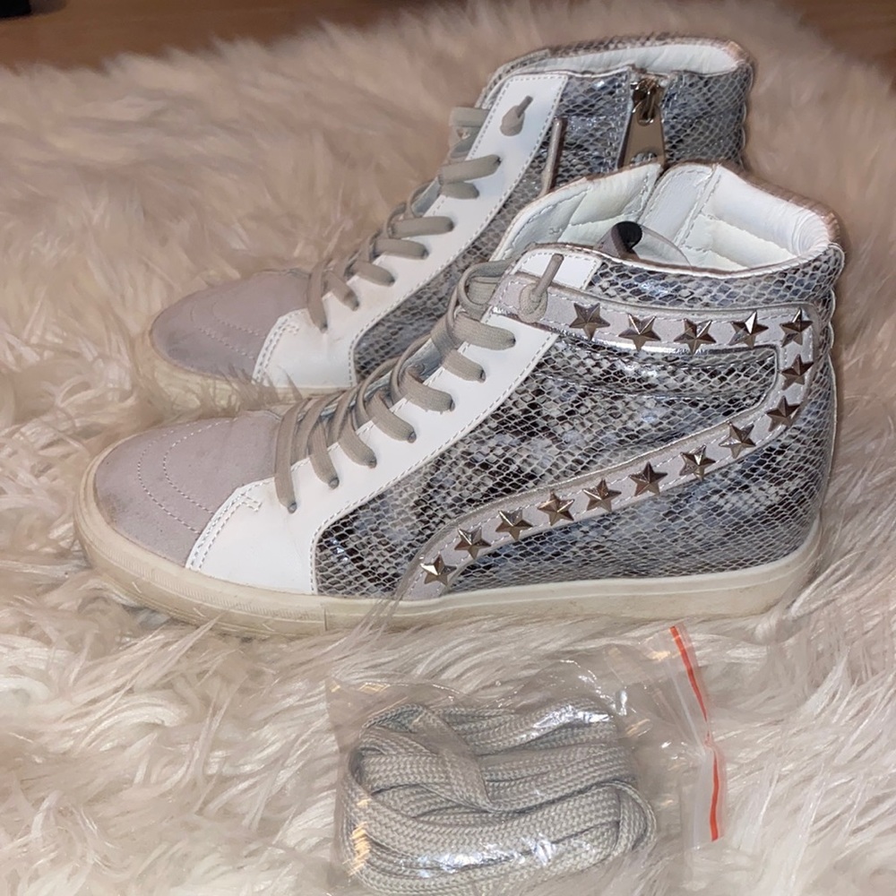 Vintage Havana Sneakers